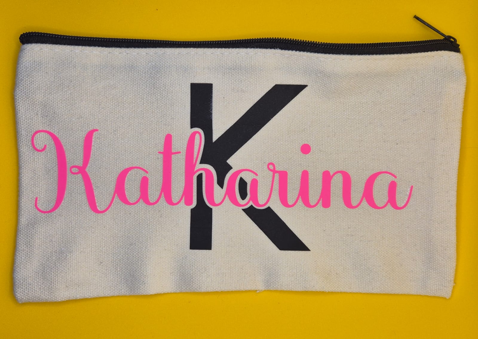 Personalisierte Tasche mit Plotterdesign